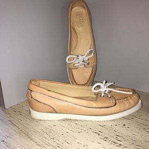 SEBAGO DOCKSIDES SIZE 7 1/2 YOU ARE GOING TO LOVE